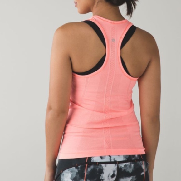 Lululemon Swiflty Tech Racerback - Picture 2 of 8